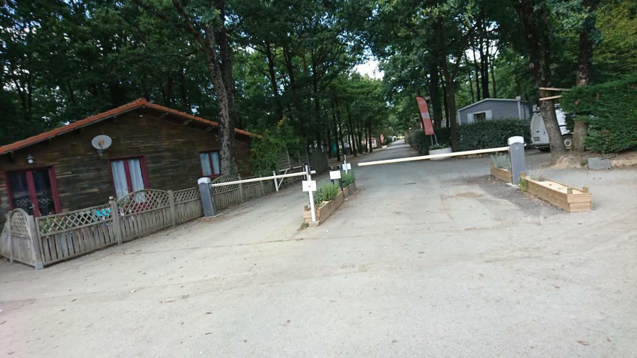 ホテル Coeur De Vendee La Boissiere-de-Montaigu エクステリア 写真